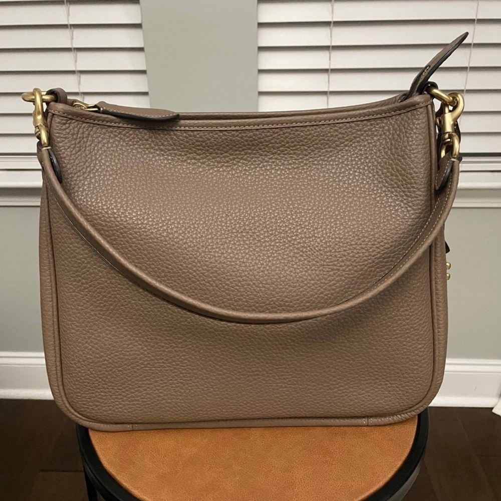 Coach Cary - Dark Stone